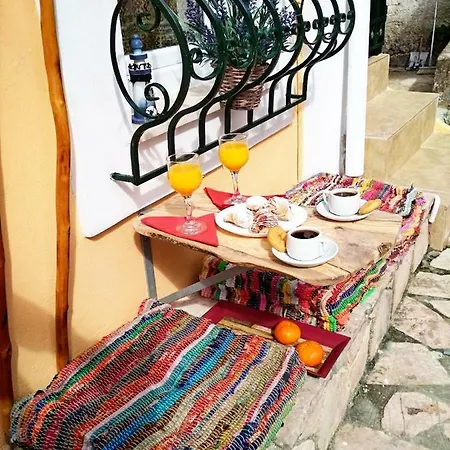Spiti Lagis 펜션 Chlomatianá