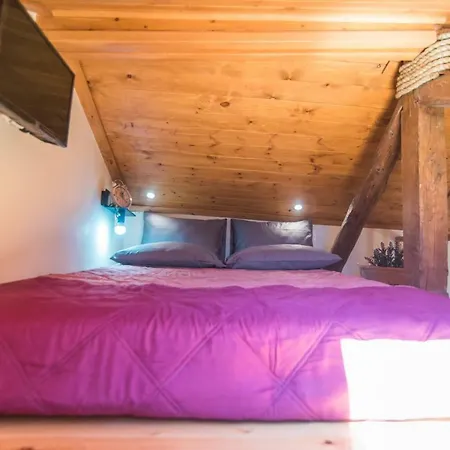 Spiti Lagis * Chlomatiana