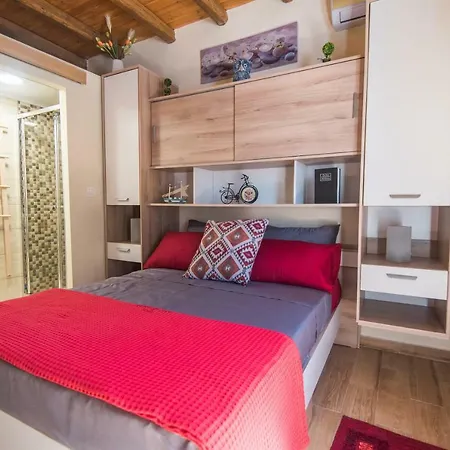 Spiti Lagis Holiday home *