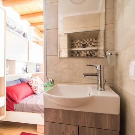 Spiti Lagis Chlomatianá