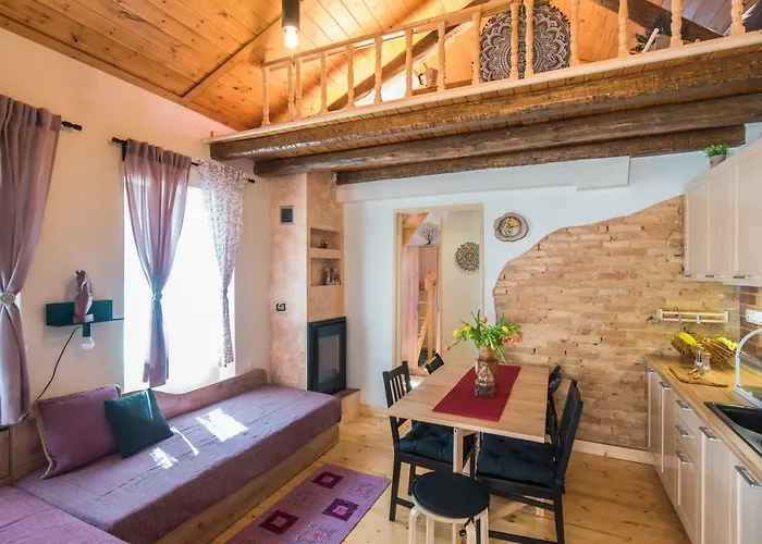 Spiti Lagis Feriehus *