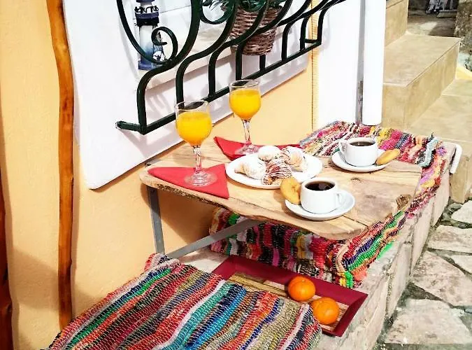 Spiti Lagis Σπίτι διακοπών Χλωματιανά