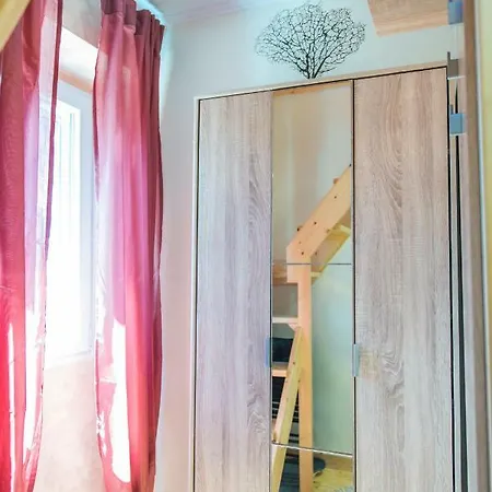 別荘 Spiti Lagis *