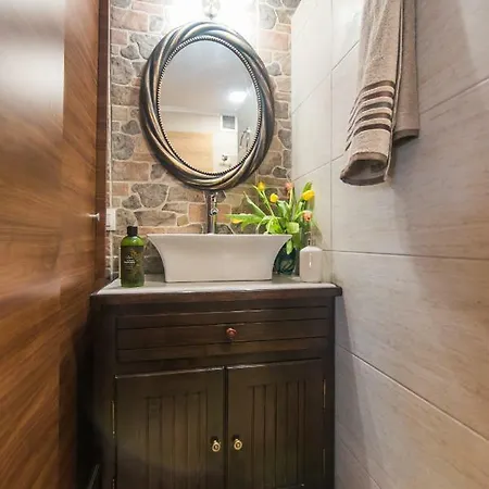 Spiti Lagis 別荘 *