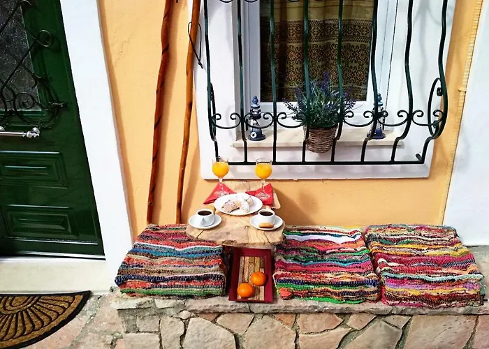 Spiti Lagis * Chlomatiana